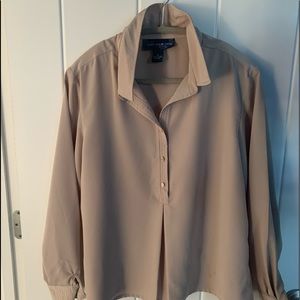 Susan Graver Medium size taupe colored blouse